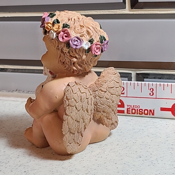 Vintage Resin Cherub with Dog figurine - Picture 14 of 17